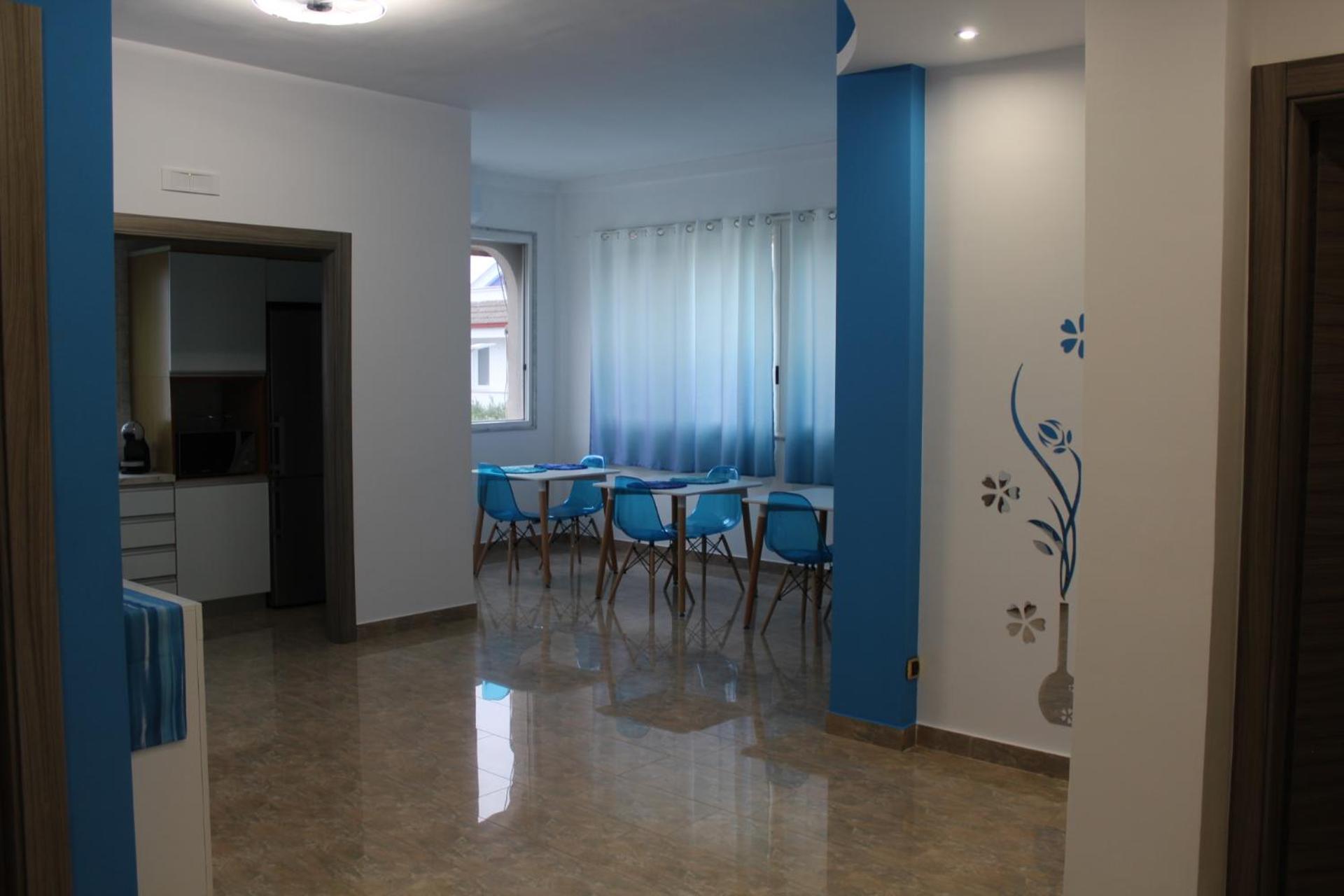 Luca'S House Acomodação com café da manhã Giovinazzo Exterior foto